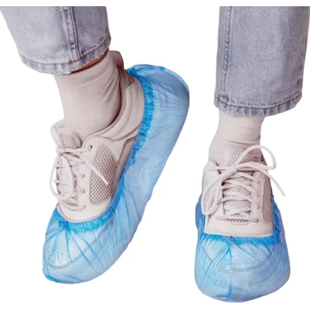 Бахилы одноразовые полиэтиленовые стандартной плотности 8 мкм голубые  (1.6 гр, 50 пар в упаковке)