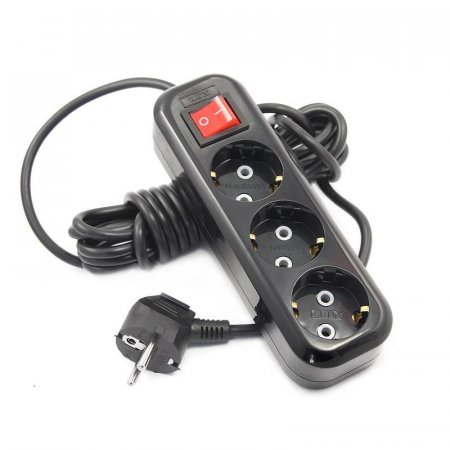 Удлинитель LUX У3-ЕВК-03 3 розетки 3 м с заземлением и выключателем
