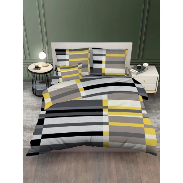 Постельное белье (1.5-спальное, 2 наволочки 70х70 см, бязь 140 г/кв.м)