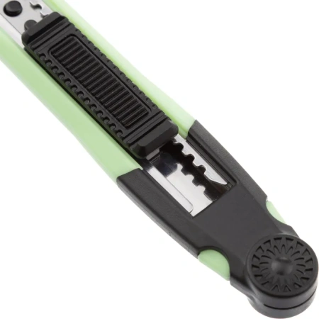 Нож универсальный Attache 9 мм (SX33S)