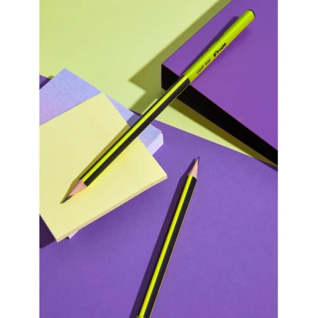 Карандаш чернографитный деревянный HB Комус Light Ray заточенный  трехгранный