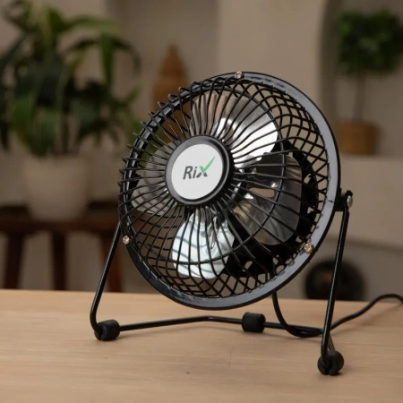 Вентилятор настольный Rix RDF-1501USB чёрный