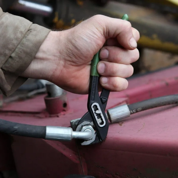 Клещи переставные 180 мм Дело Техники (415180)